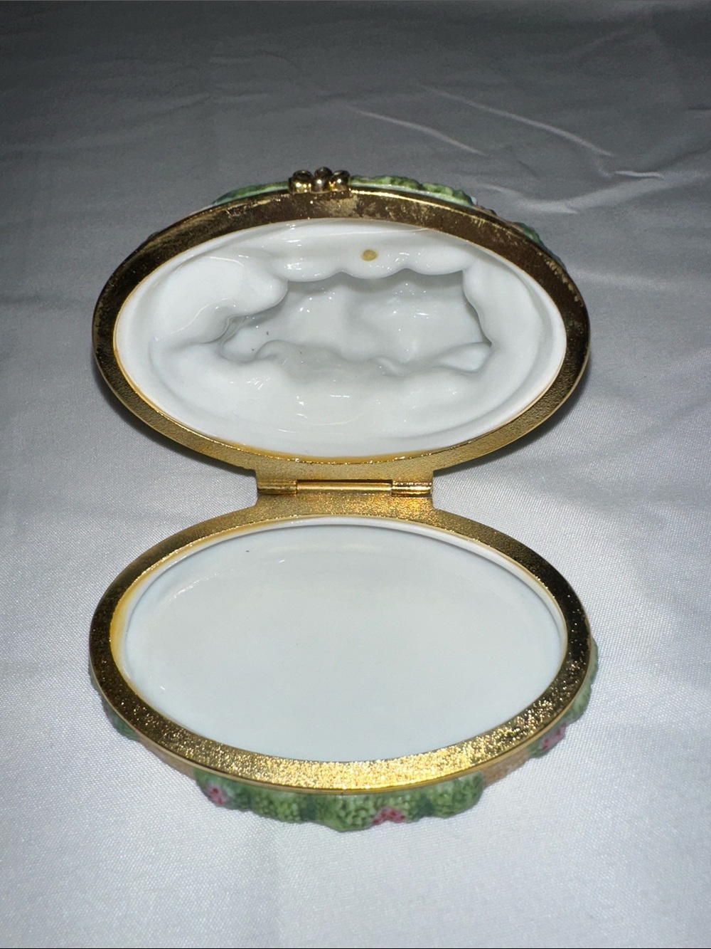 Gone with the Wind Trinket Box - “The Romance of Tara” Franklin Mint 1999 - Picture 5 of 12